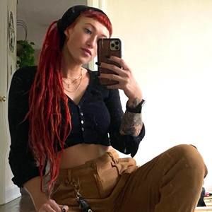 Meet your Posher, Jacqueline